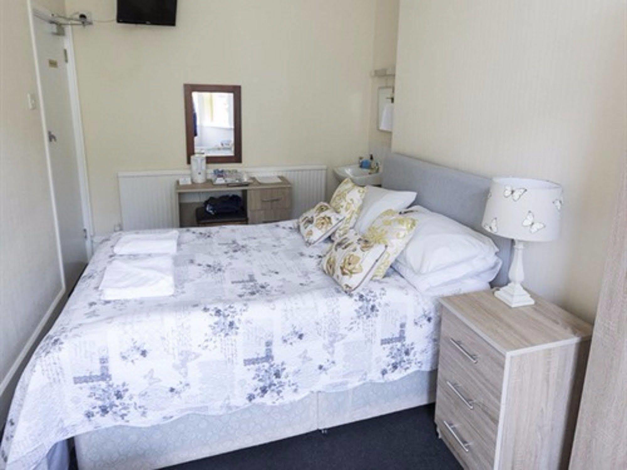 The Firs Bed And Breakfast Plymouth Eksteriør billede